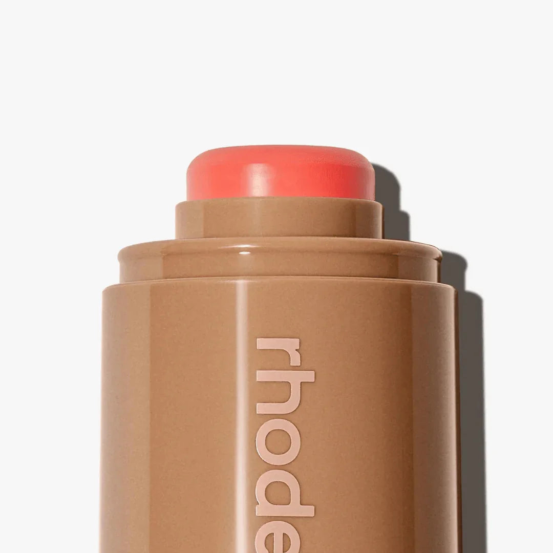 Rhode Allık: Pocket Blush Cep Allık
