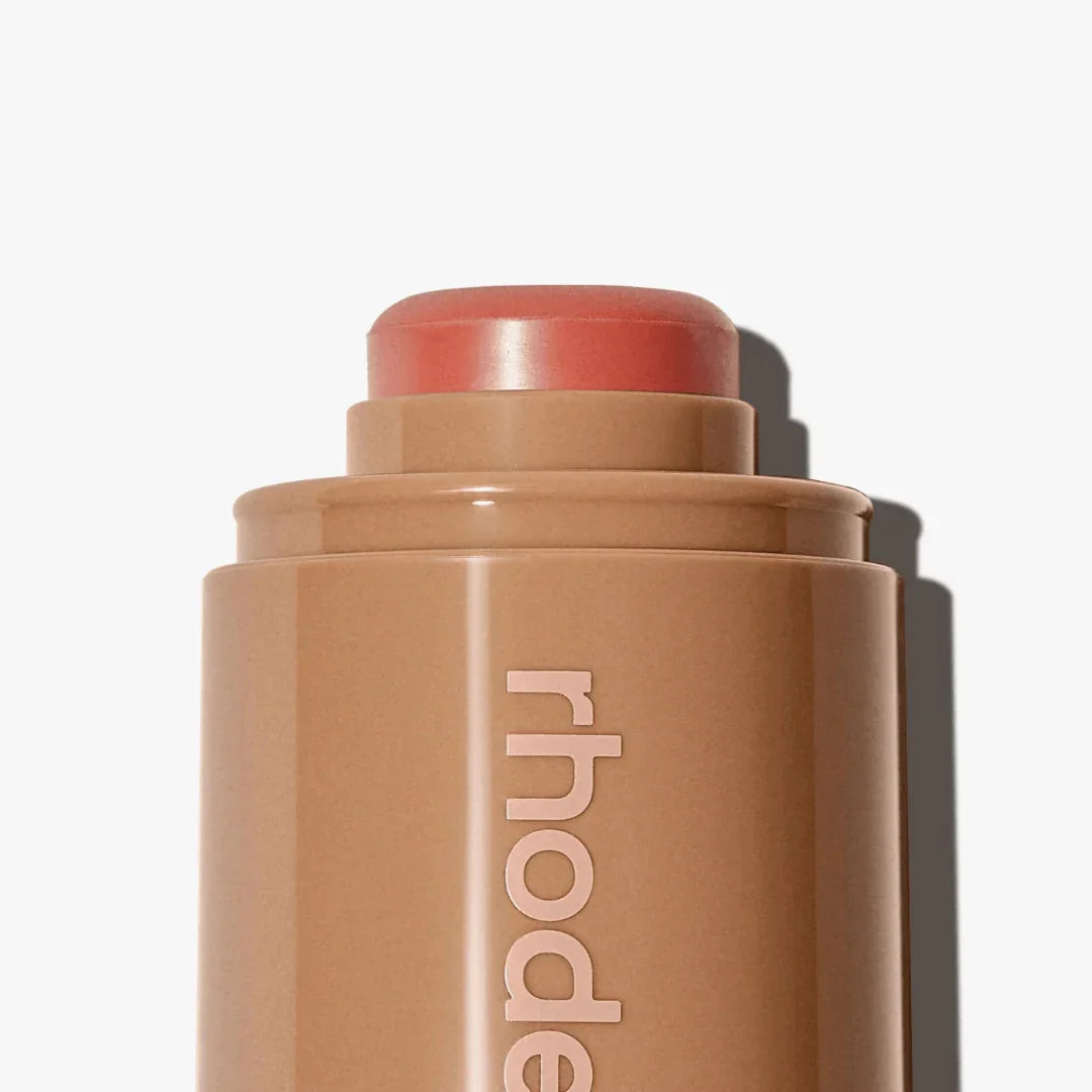 Rhode Allık: Pocket Blush Cep Allık