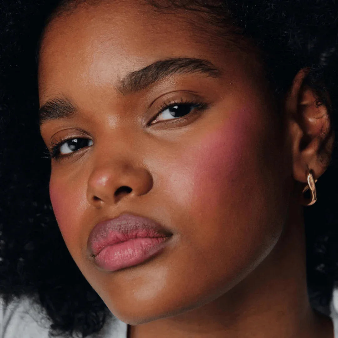 Rhode Allık: Pocket Blush Cep Allık