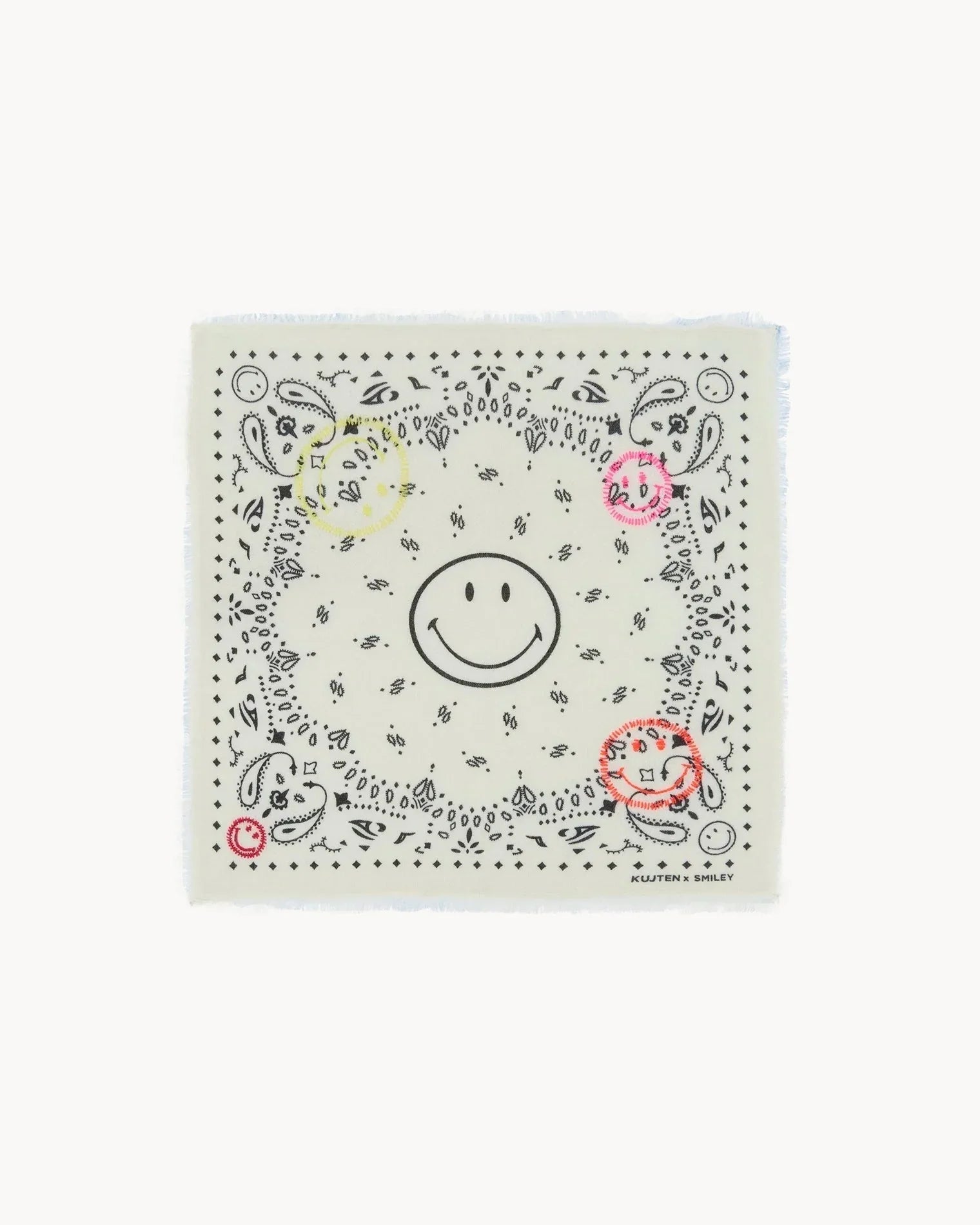 KUJTEN Bandana Hachi Smiley Brode White - Bandana