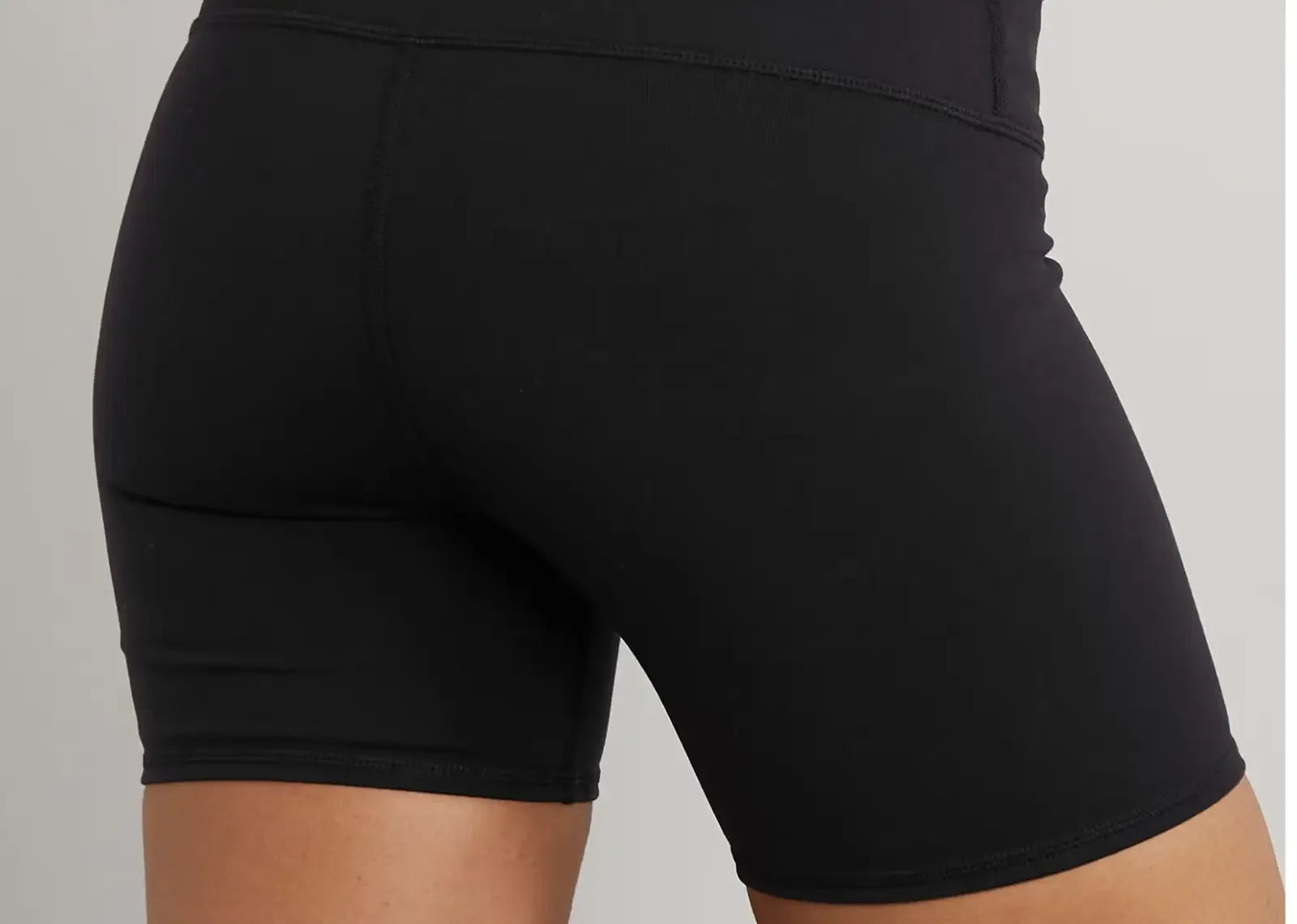 Alo Yoga Airbrush 5" Stretch Cycling Shorts Black