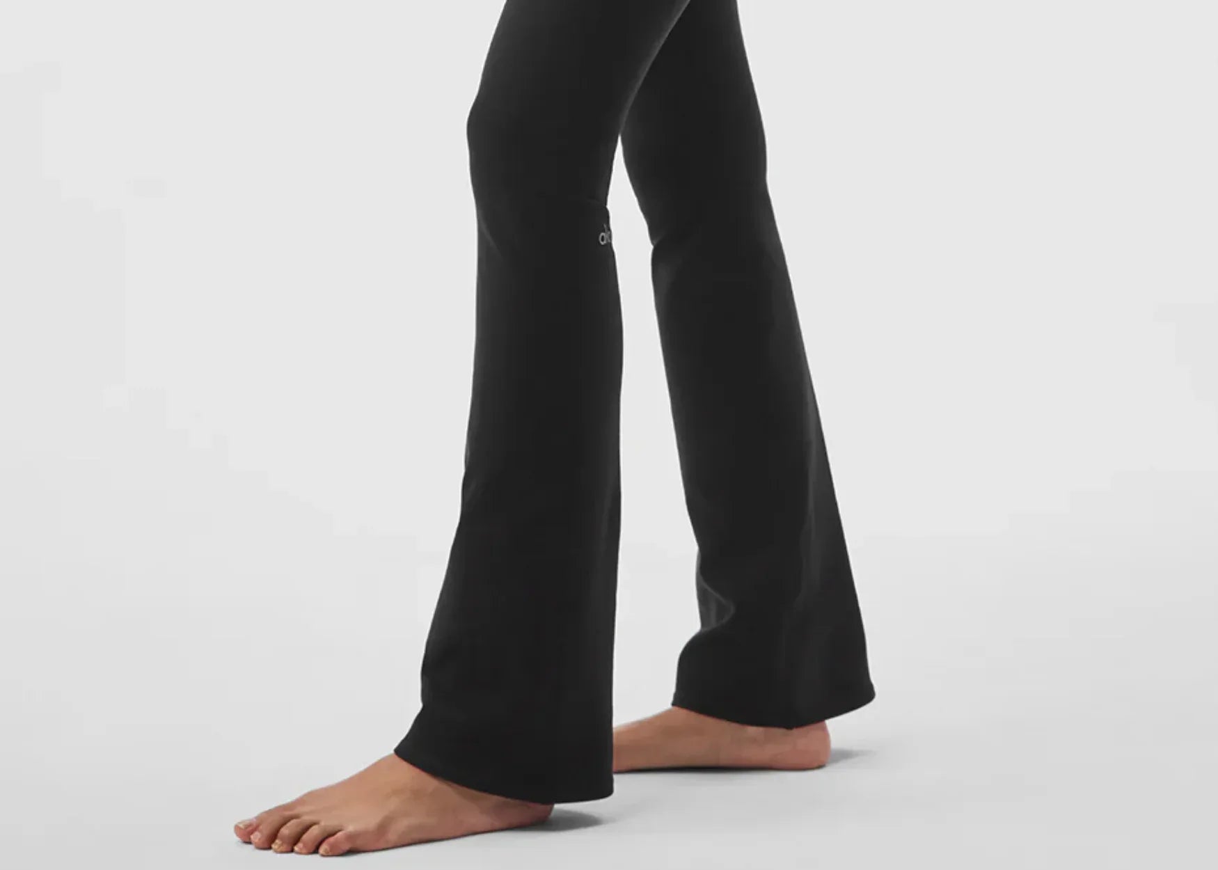 Alo Yoga Airbrush High-Waist Bootcut Legging Black