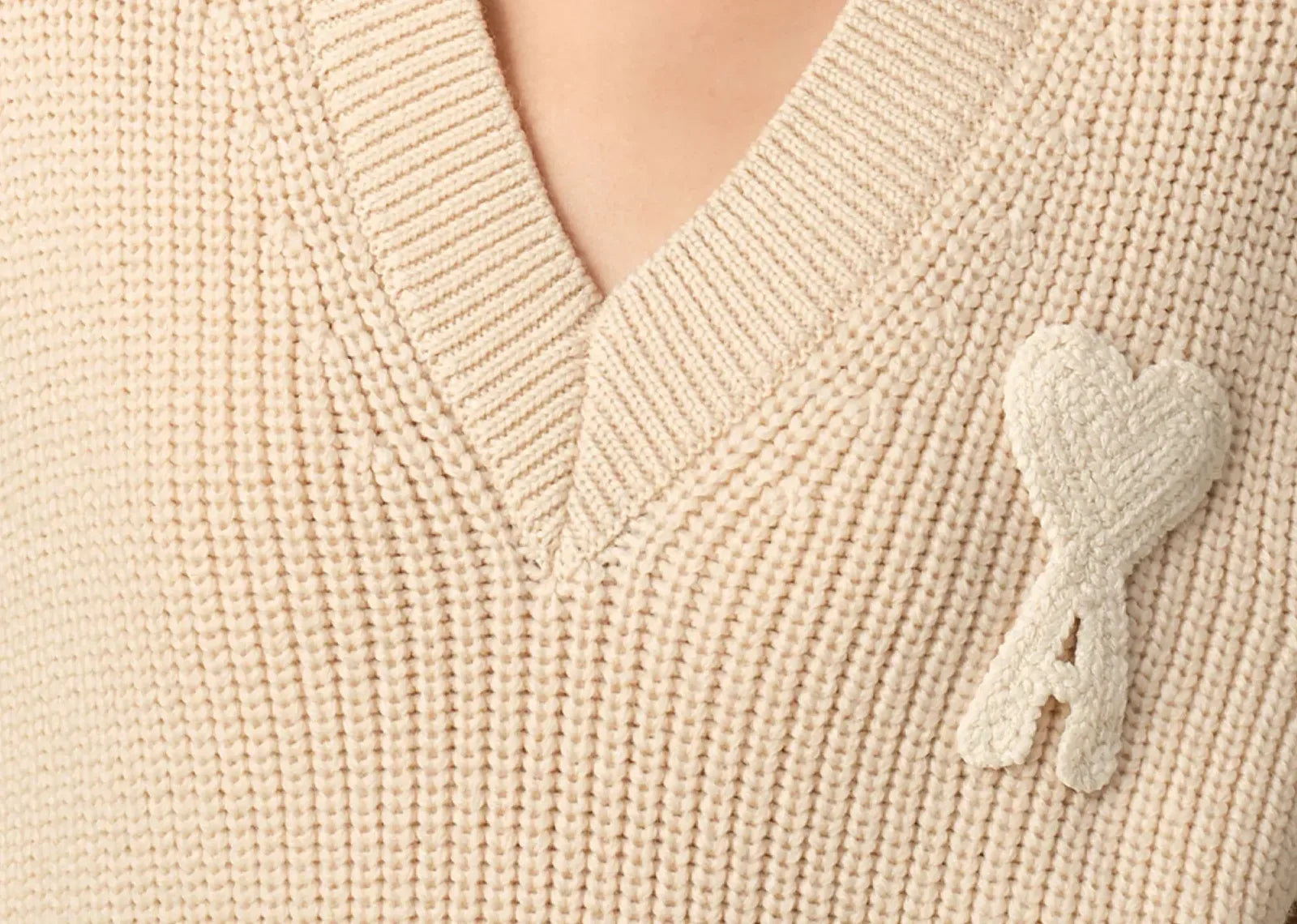 Ami Paris Ami De Coeur Knitted Vest Beige