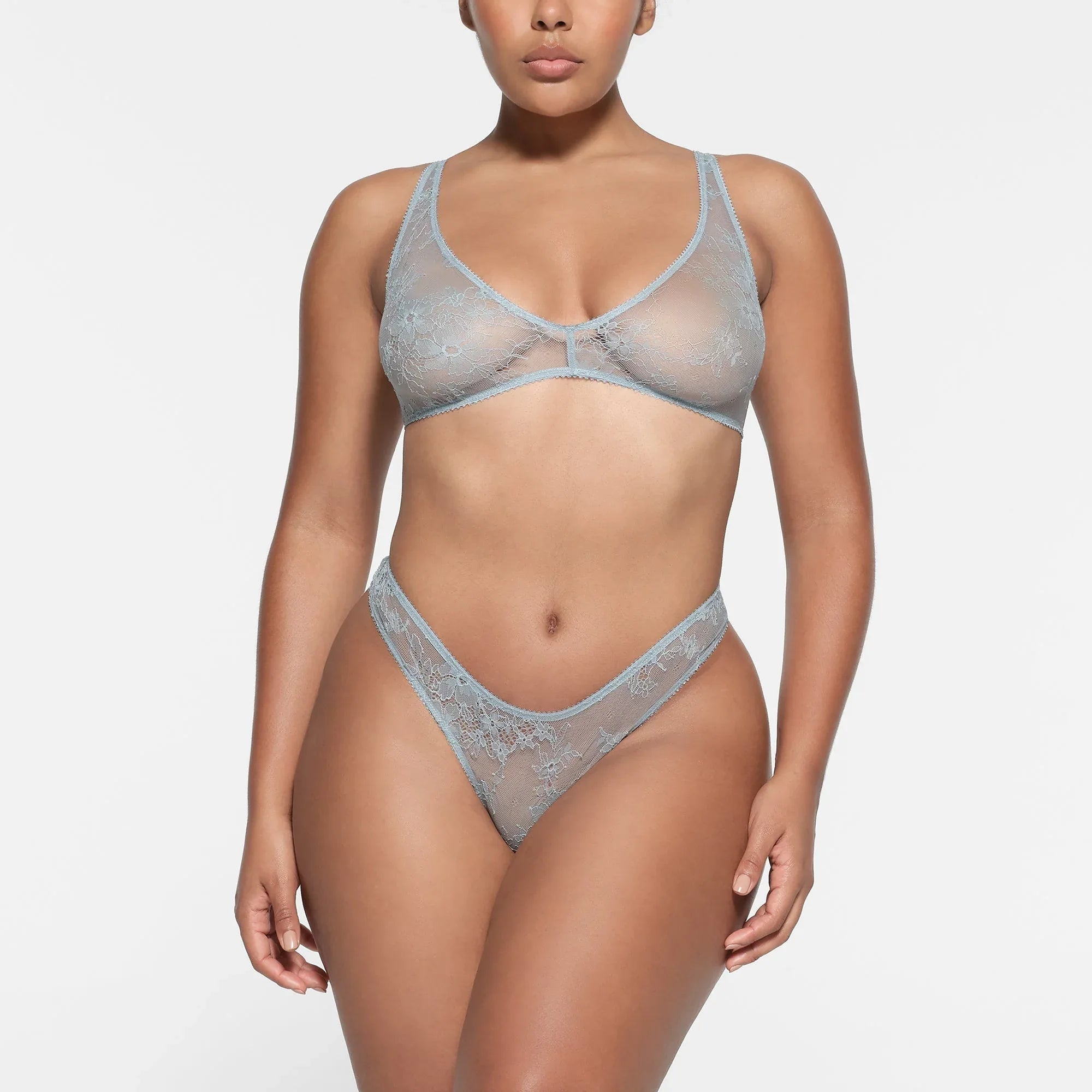 SKIMS ULTRA FINE LACE PLUNGE BRALETTE | DENIM - SÜTYEN