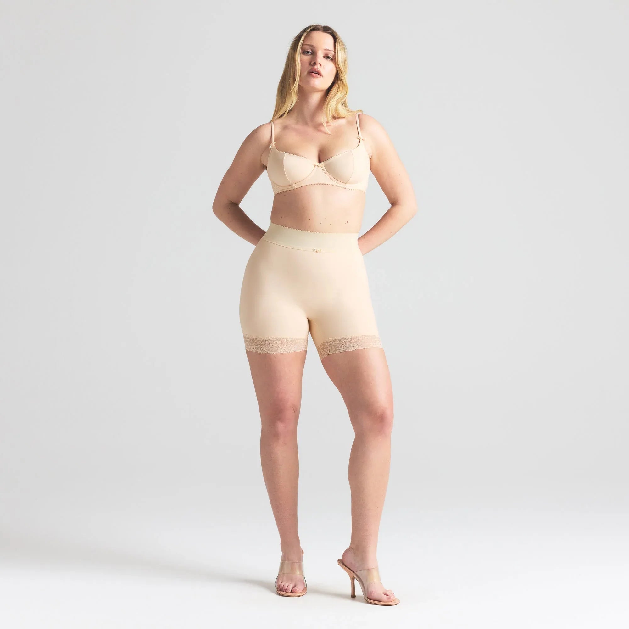 SKIMS VINTAGE SHAPEWEAR UNLINED DEMI BRA | SUNKISSED - SÜTYEN
