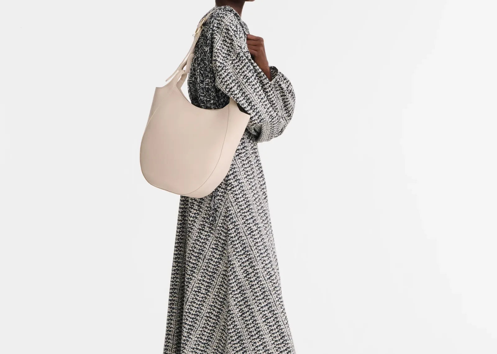 Longchamp Le Foulonné Lare Hobo Bag Paper