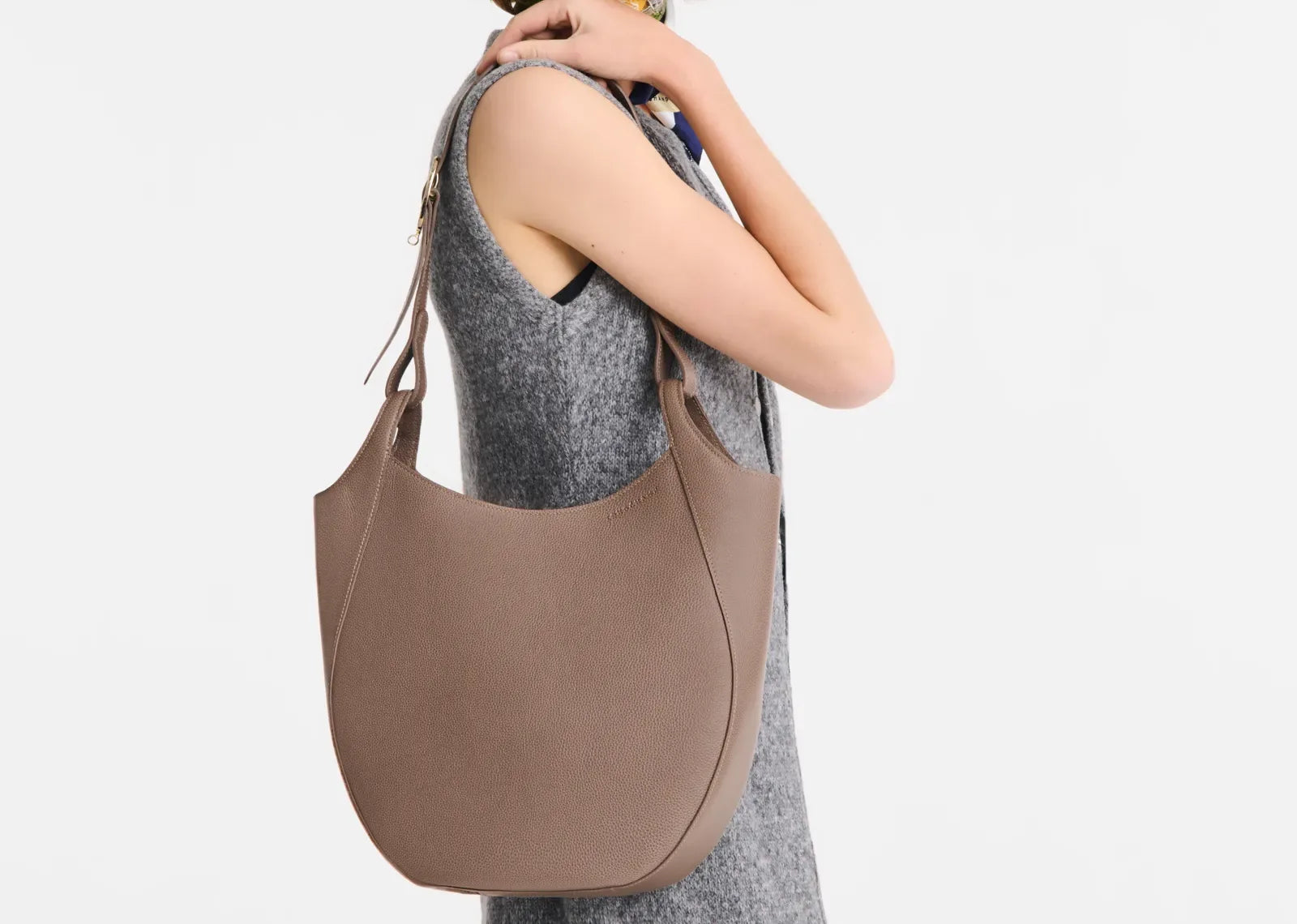 Longchamp Le Foulonné Lare Hobo Bag Taupe