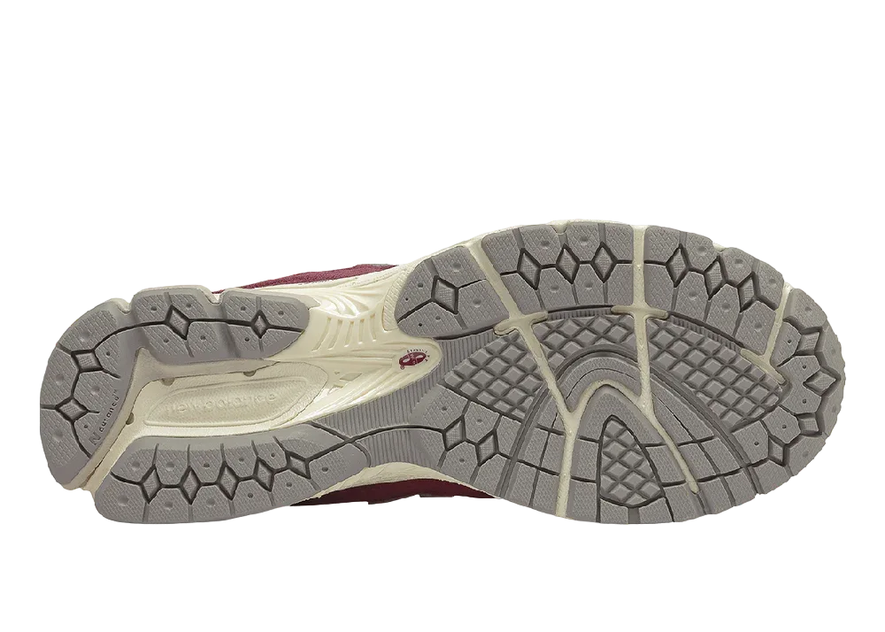 New Balance 2002R Bordeaux