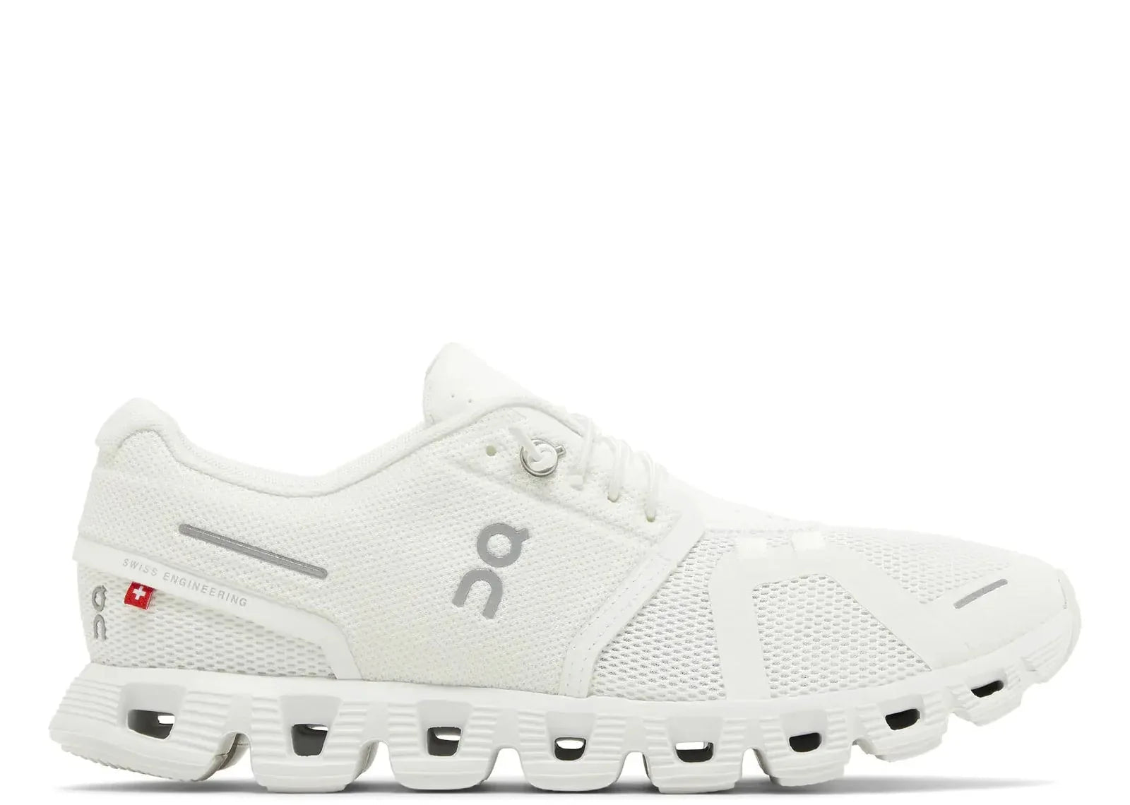 On Running Cloud 5 Undyed-White (W)