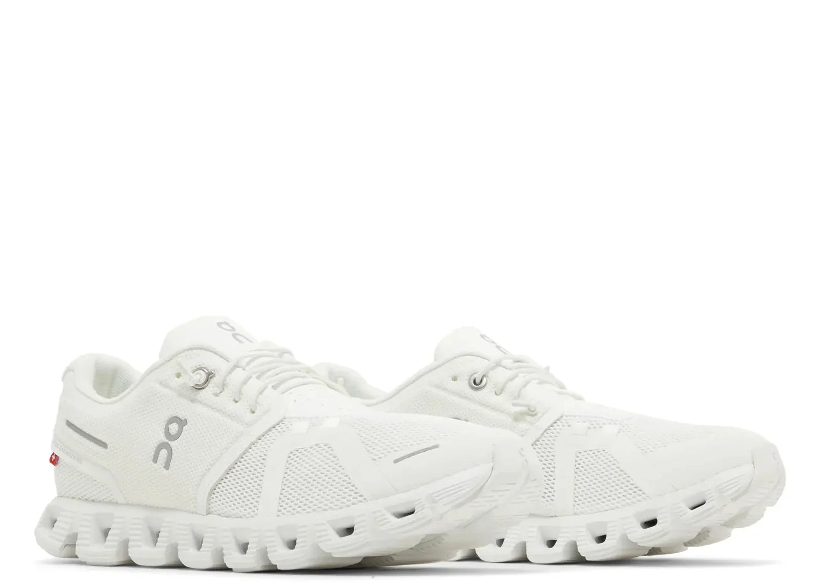 On Running Cloud 5 Undyed-White (W)