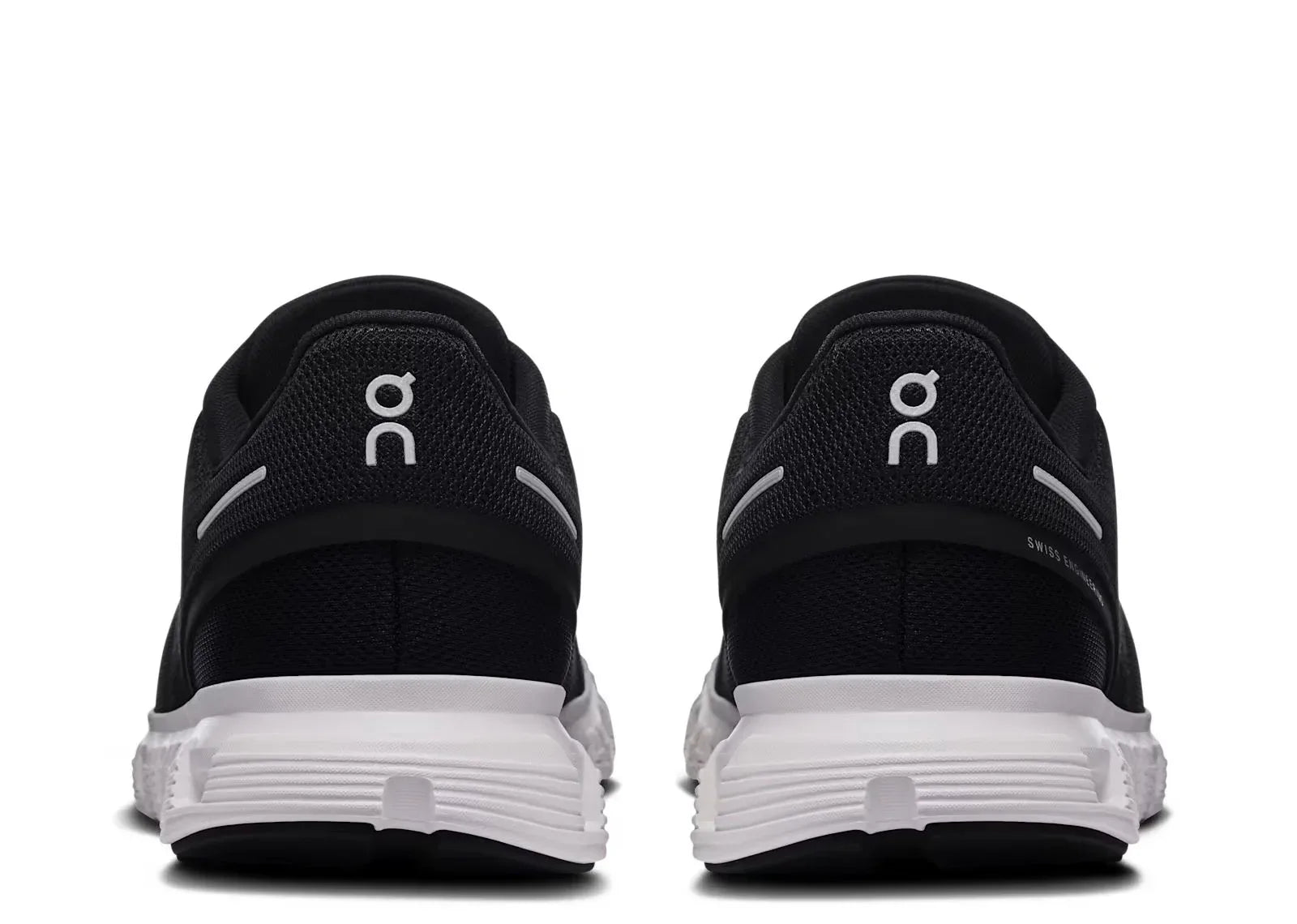 On Running Cloud 6 Black White (W)