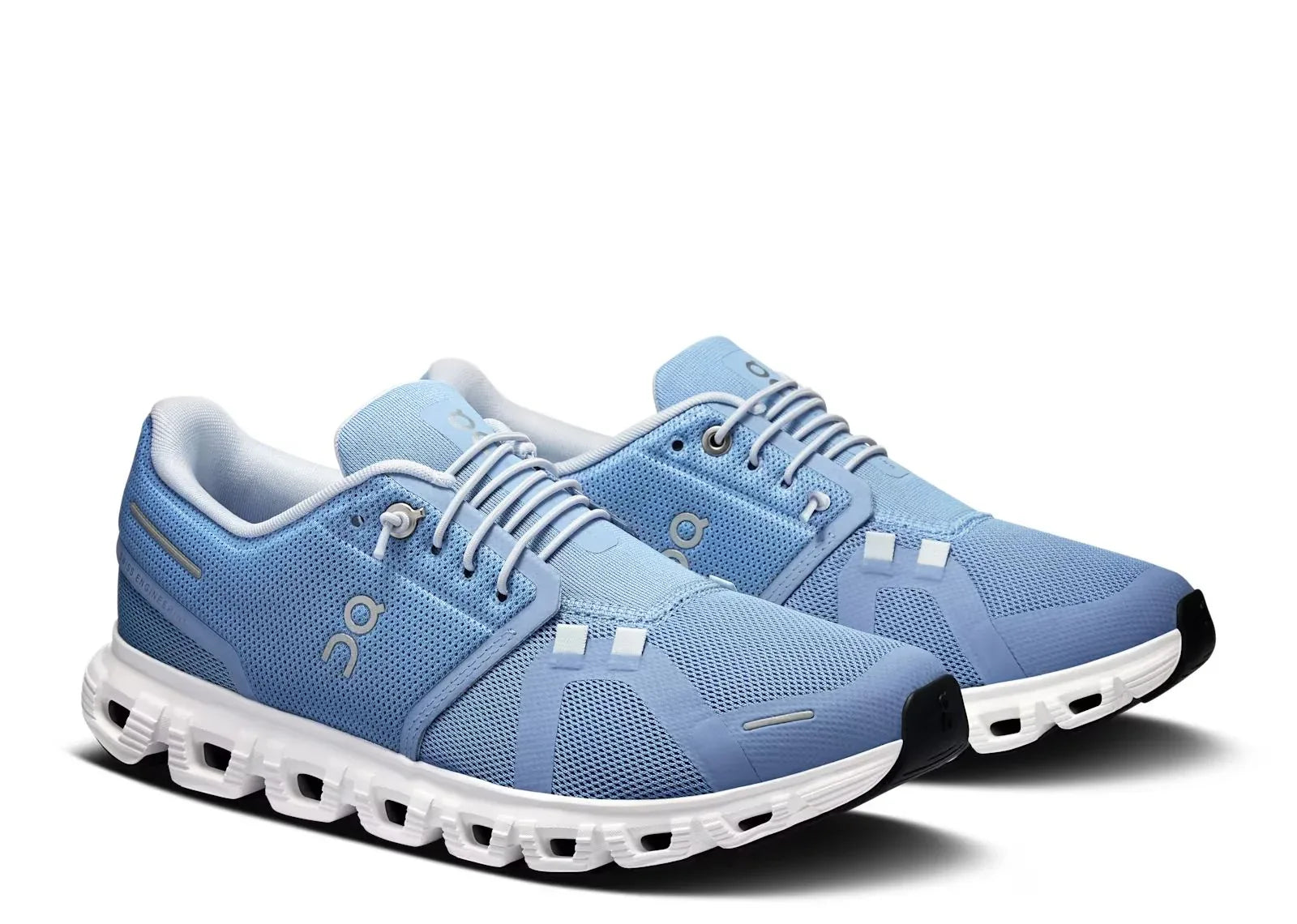 On Running Cloud 6 Chambray White (W)