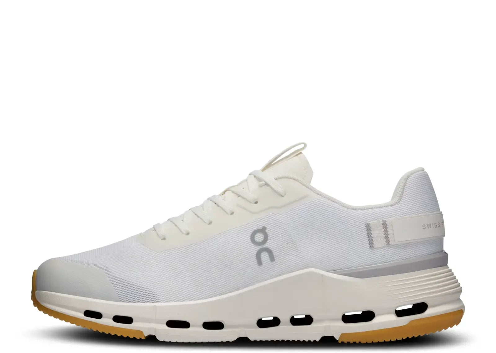 On Running Cloudnova Form 2 White Ivory