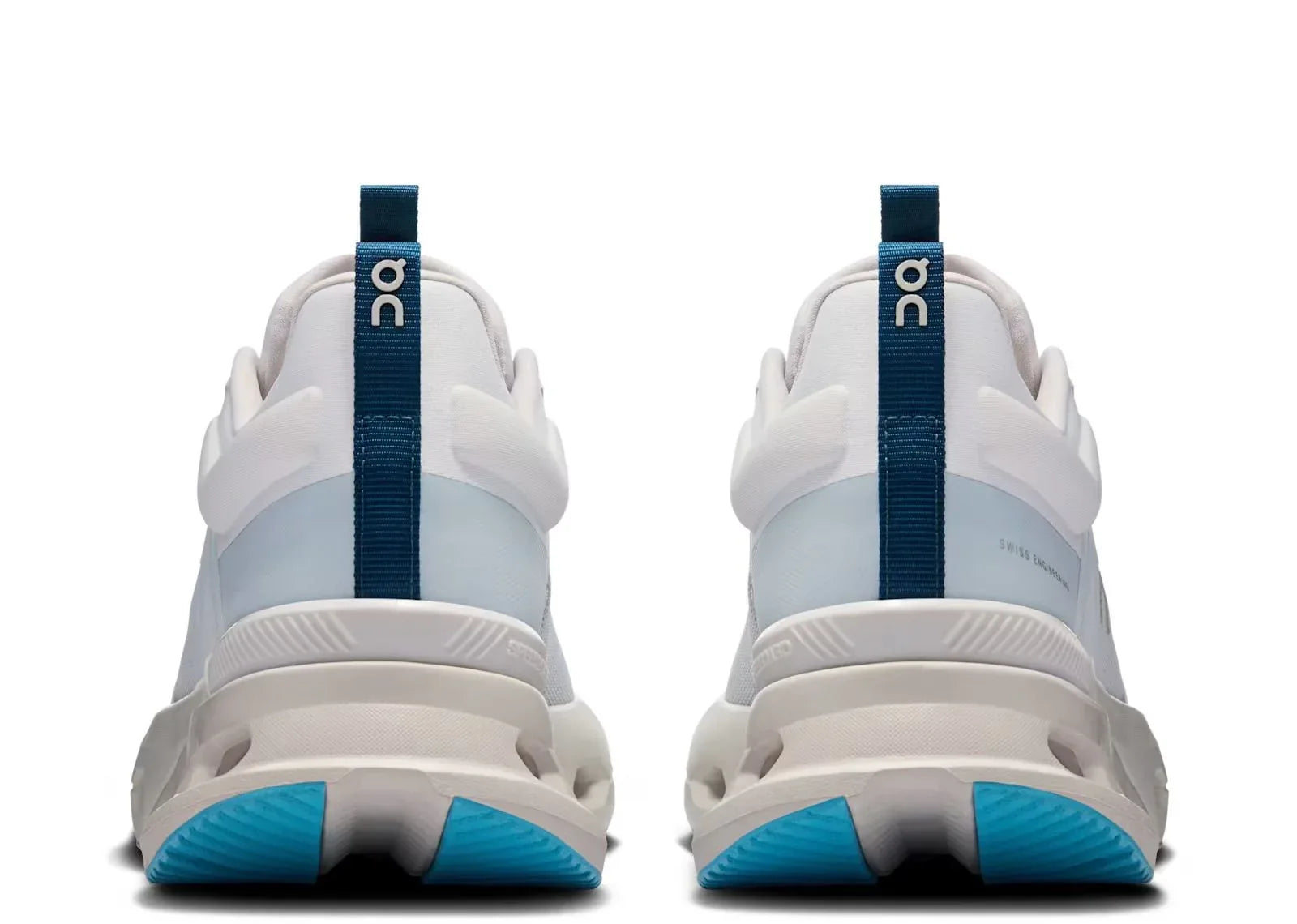 On Running Cloudnova X Arctic Niagara (W)