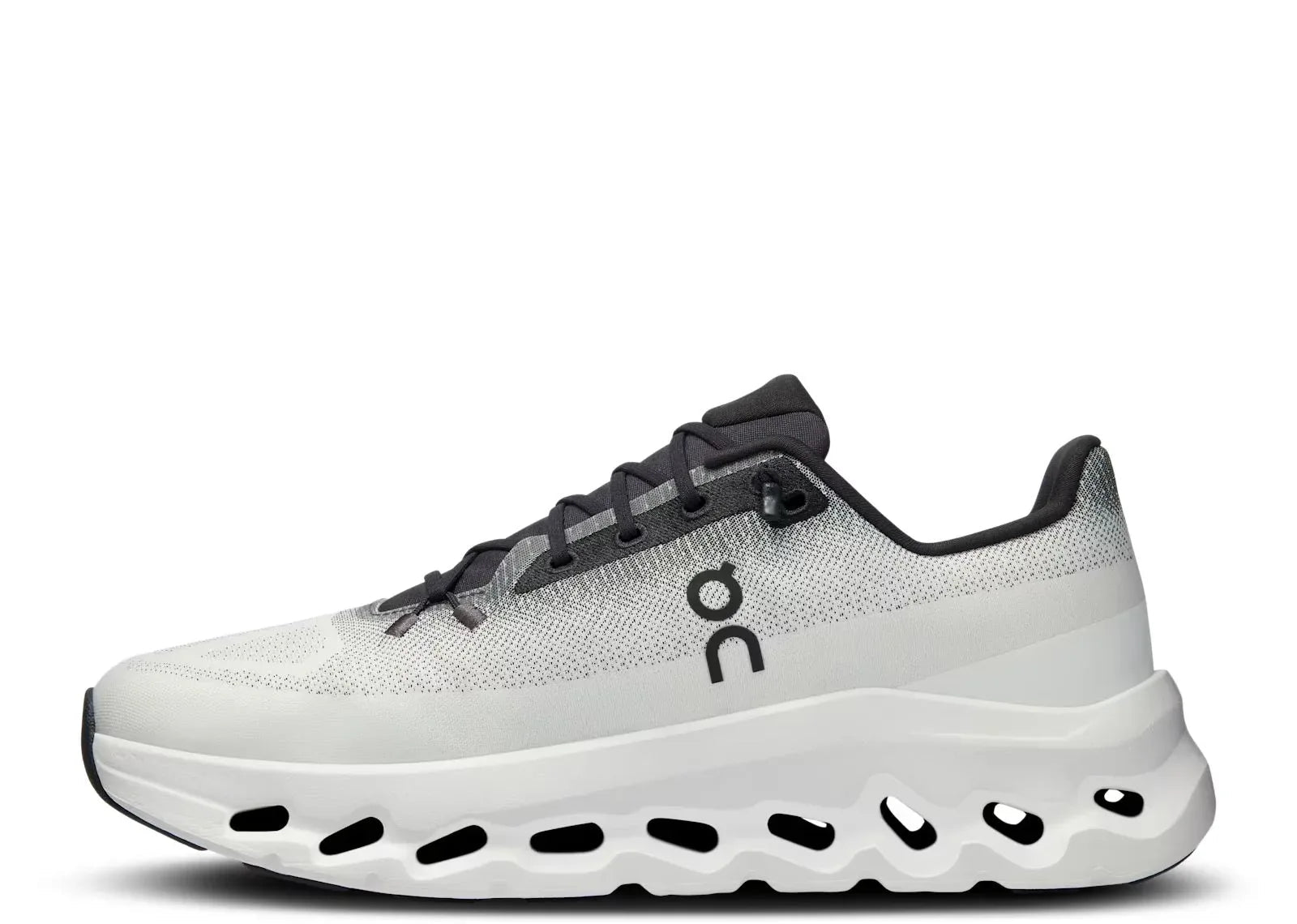 On Running Cloudtilt Black Ivory