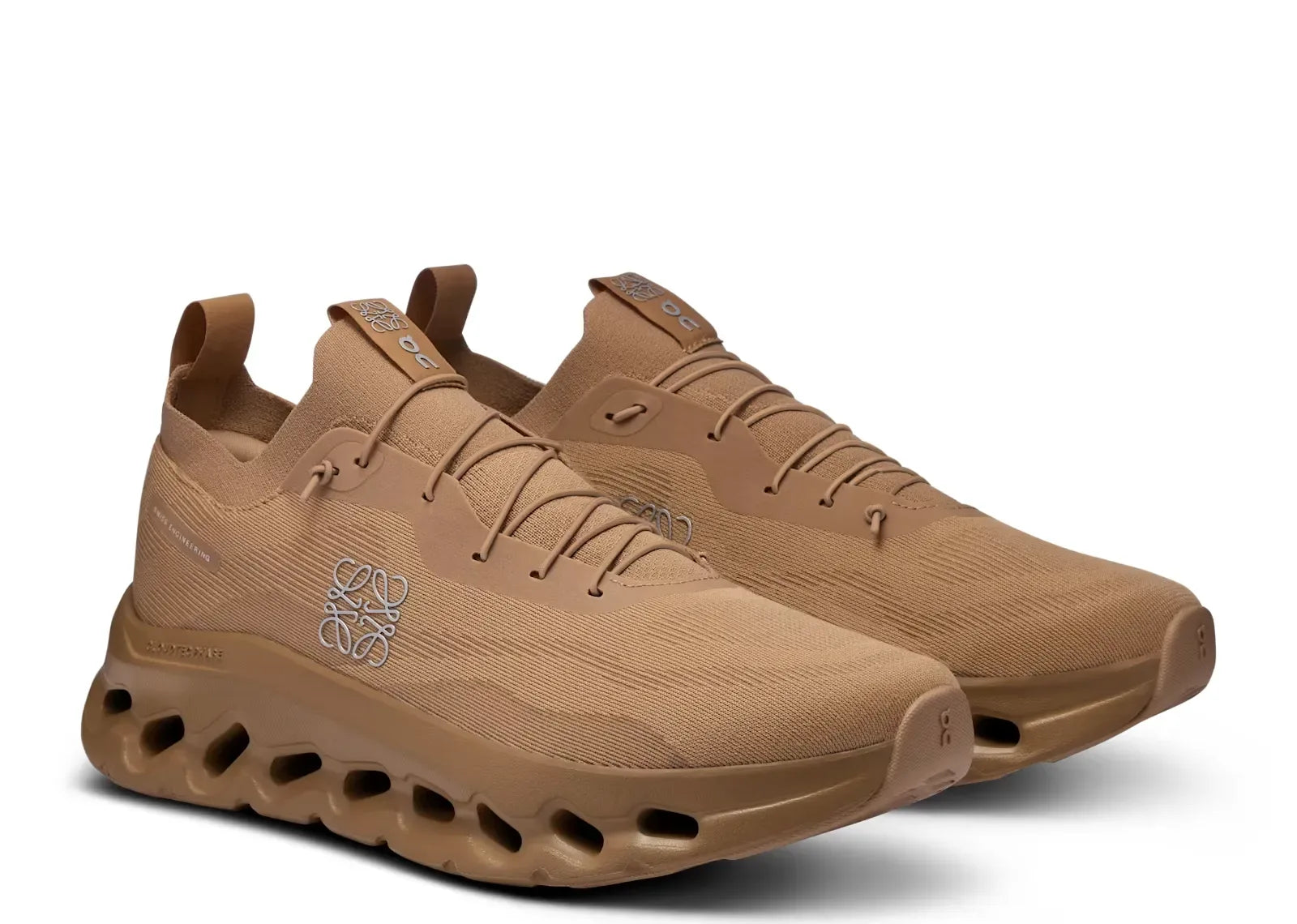 On Running Cloudtilt LOEWE Dark Sand