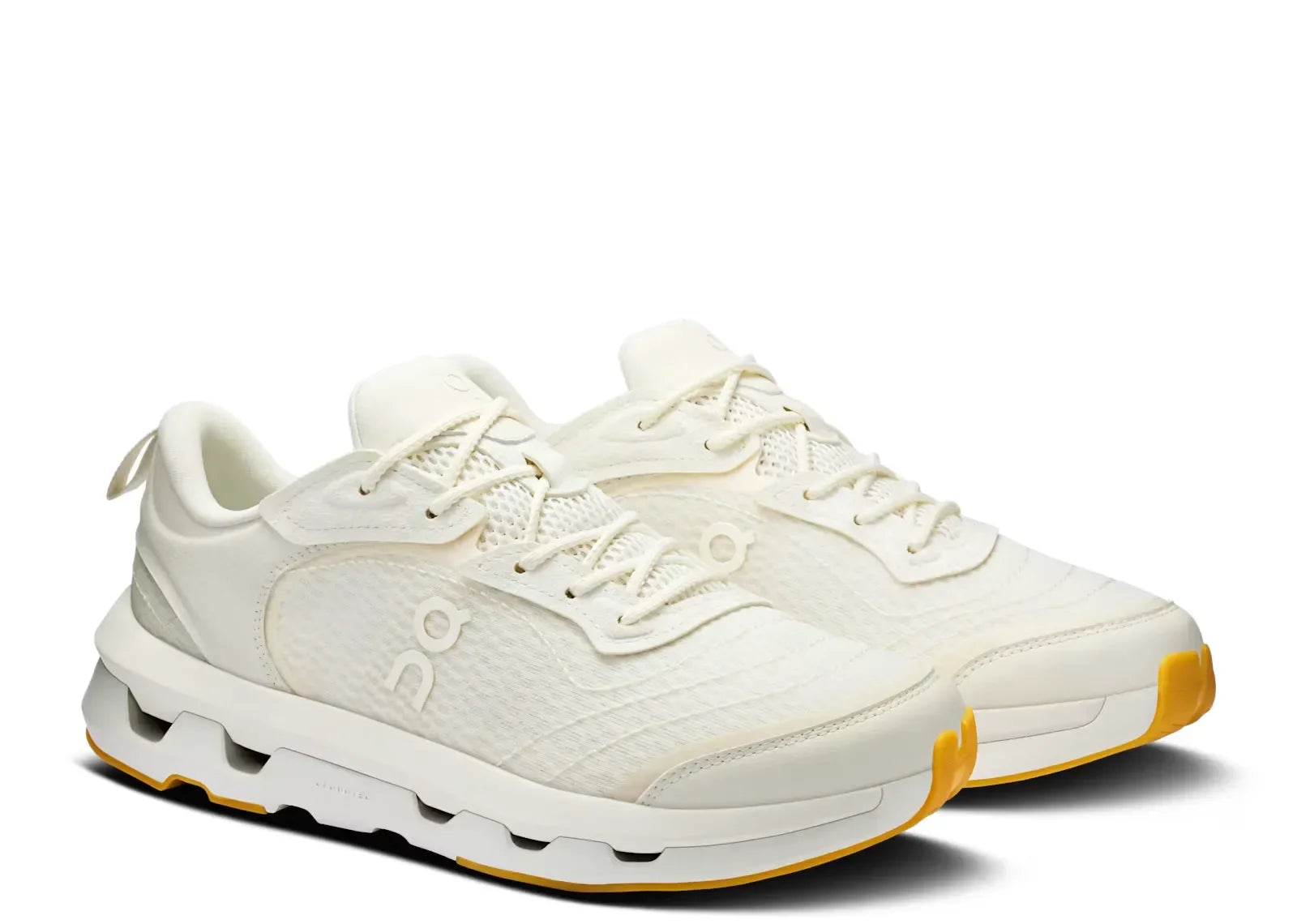 On Running Cloudzone Moon All Ivory (W)