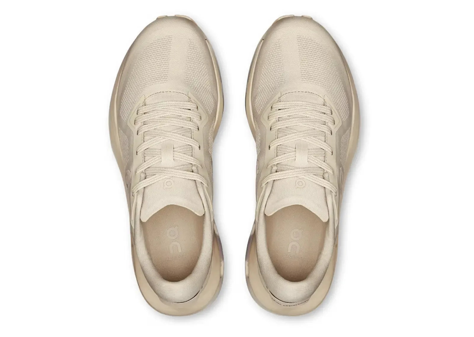 On Running Cloudzone Pearl Truffle (W)