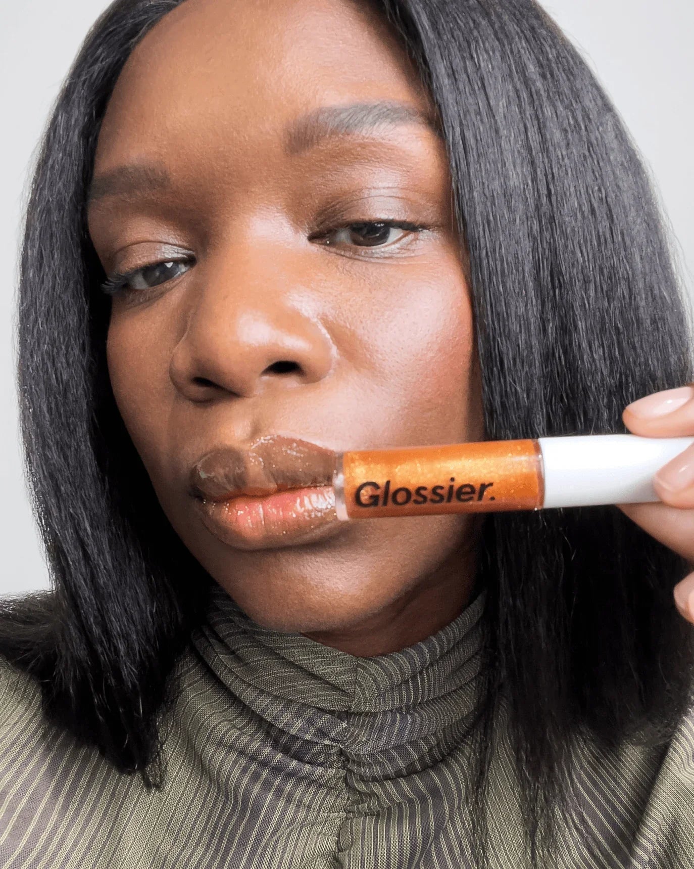 Glossier Lip Gloss - Dudak Parlatıcı