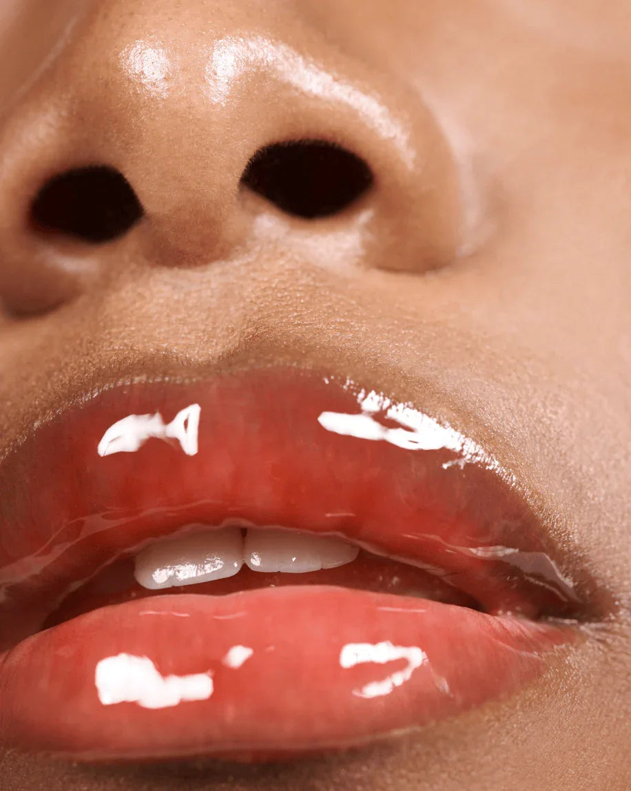 Glossier Lip Gloss - Dudak Parlatıcı