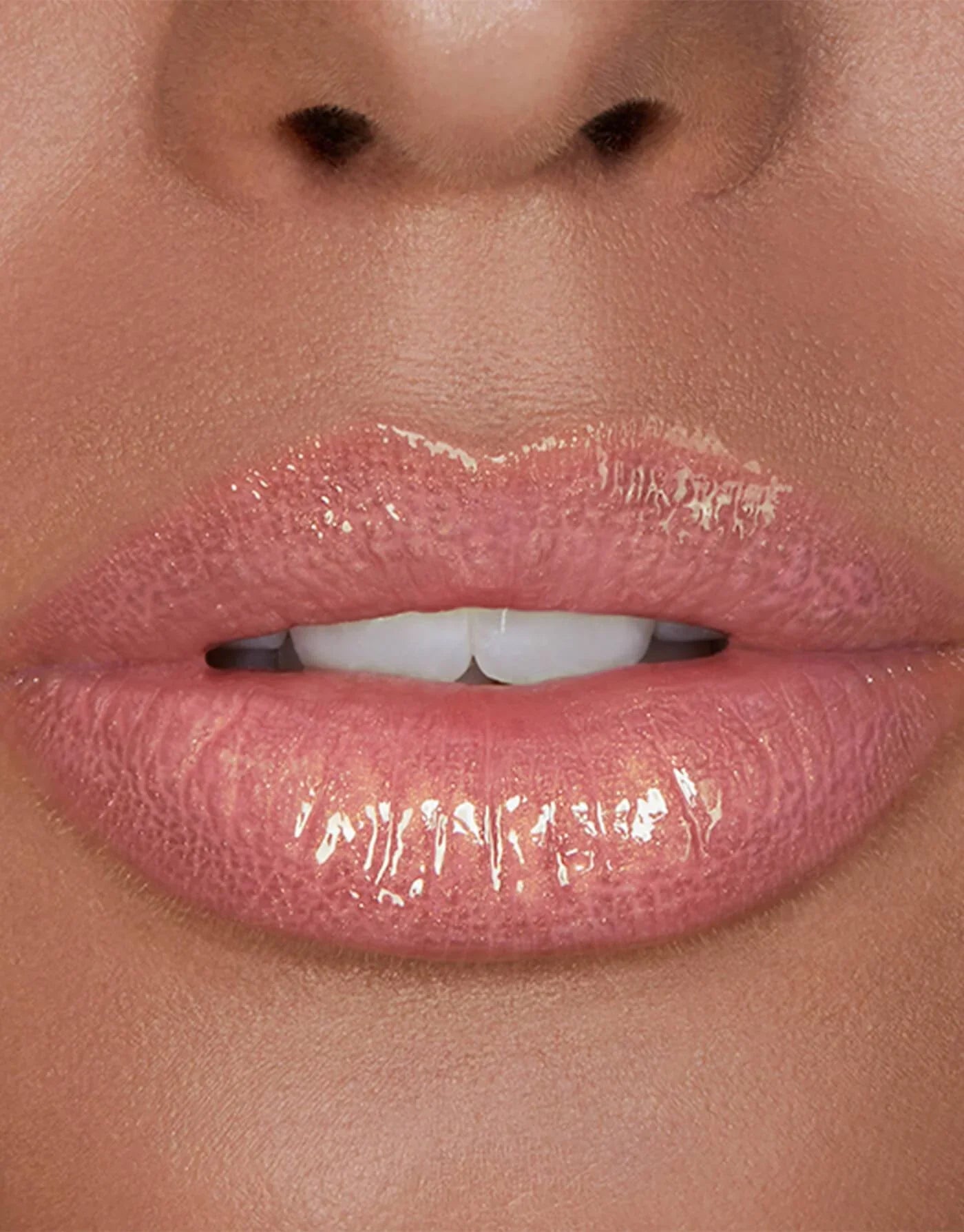 Hourglass Unreal™ High Shine Volumizing - Lip Gloss