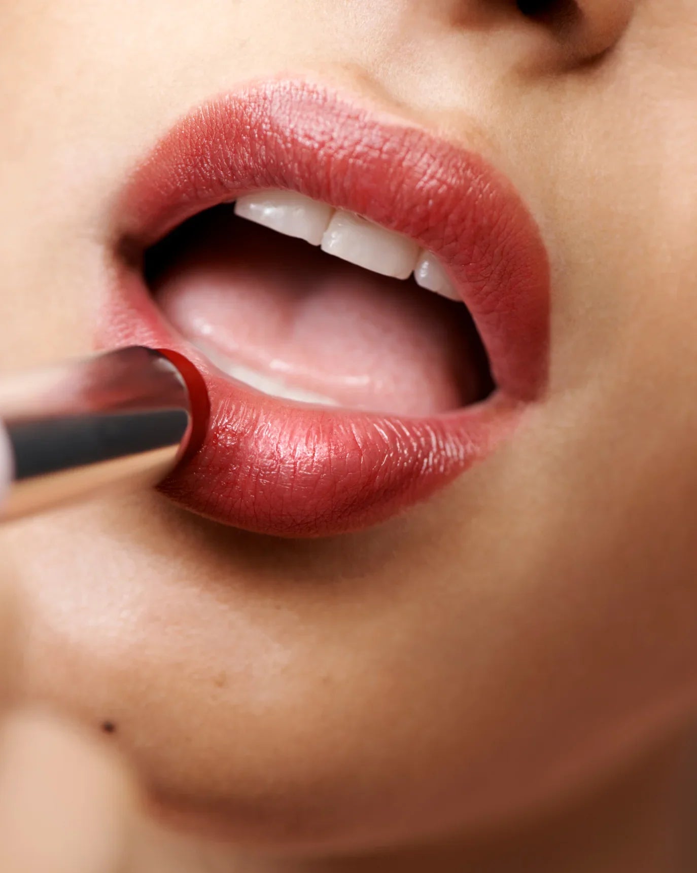 Glossier Ultralip - Lip Gloss