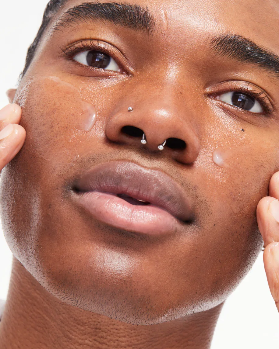 Glossier Milky Jelly Cleanser - Temizleyici