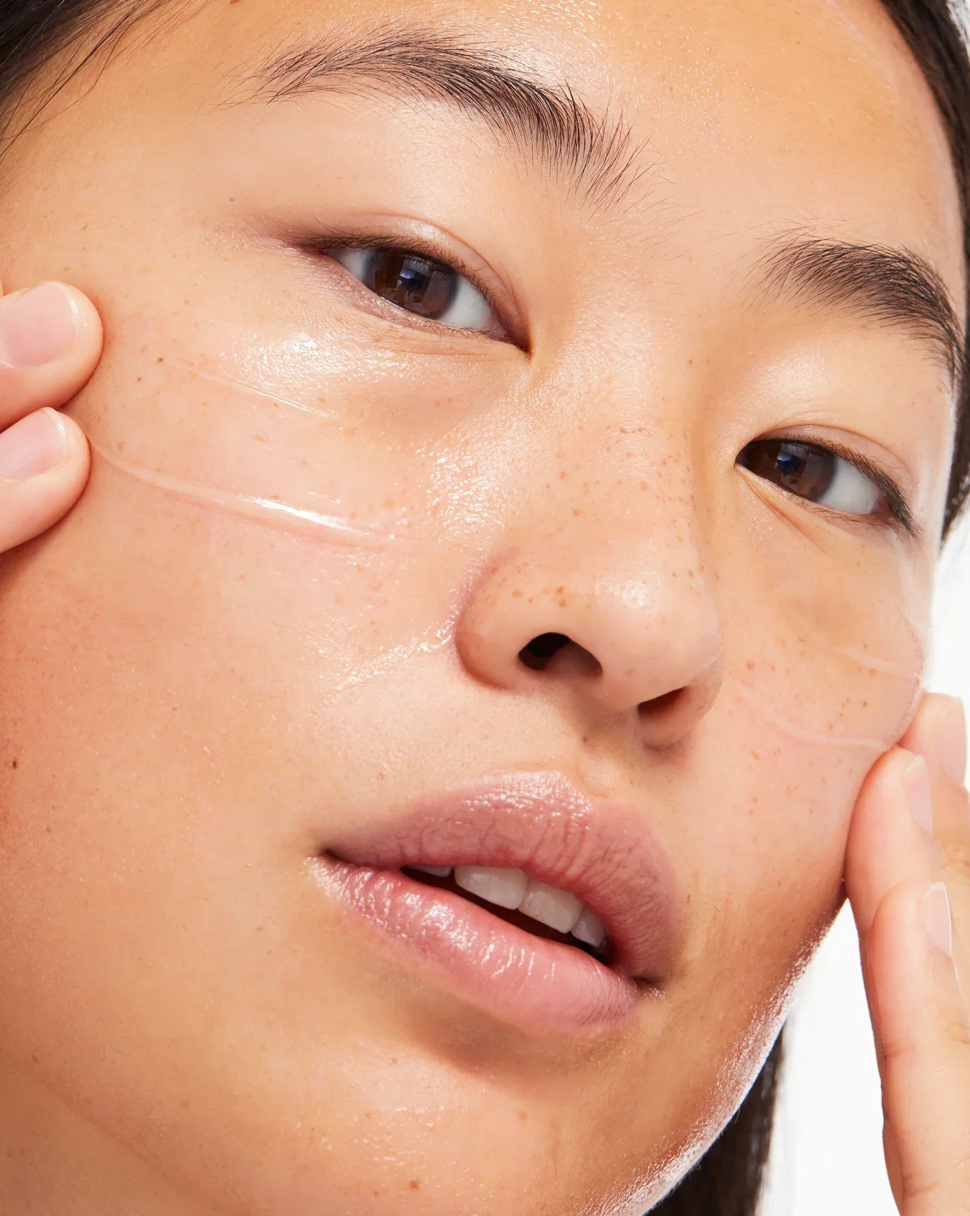 Glossier Milky Jelly Cleanser - Temizleyici