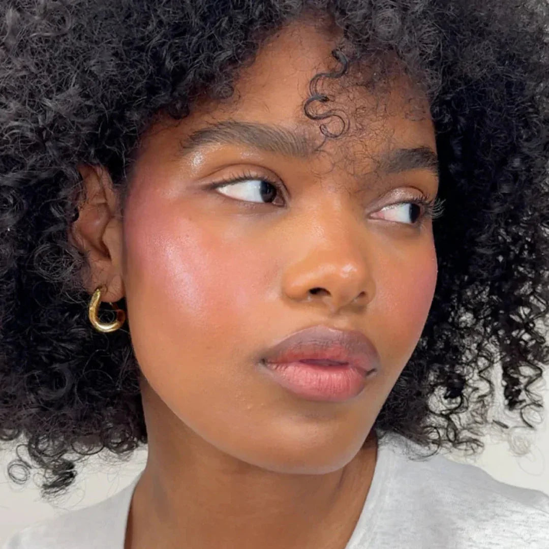 Rhode Allık: Pocket Blush Cep Allık