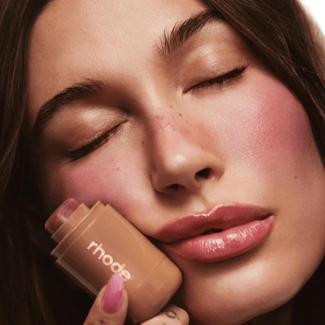 Rhode Allık: Pocket Blush Cep Allık