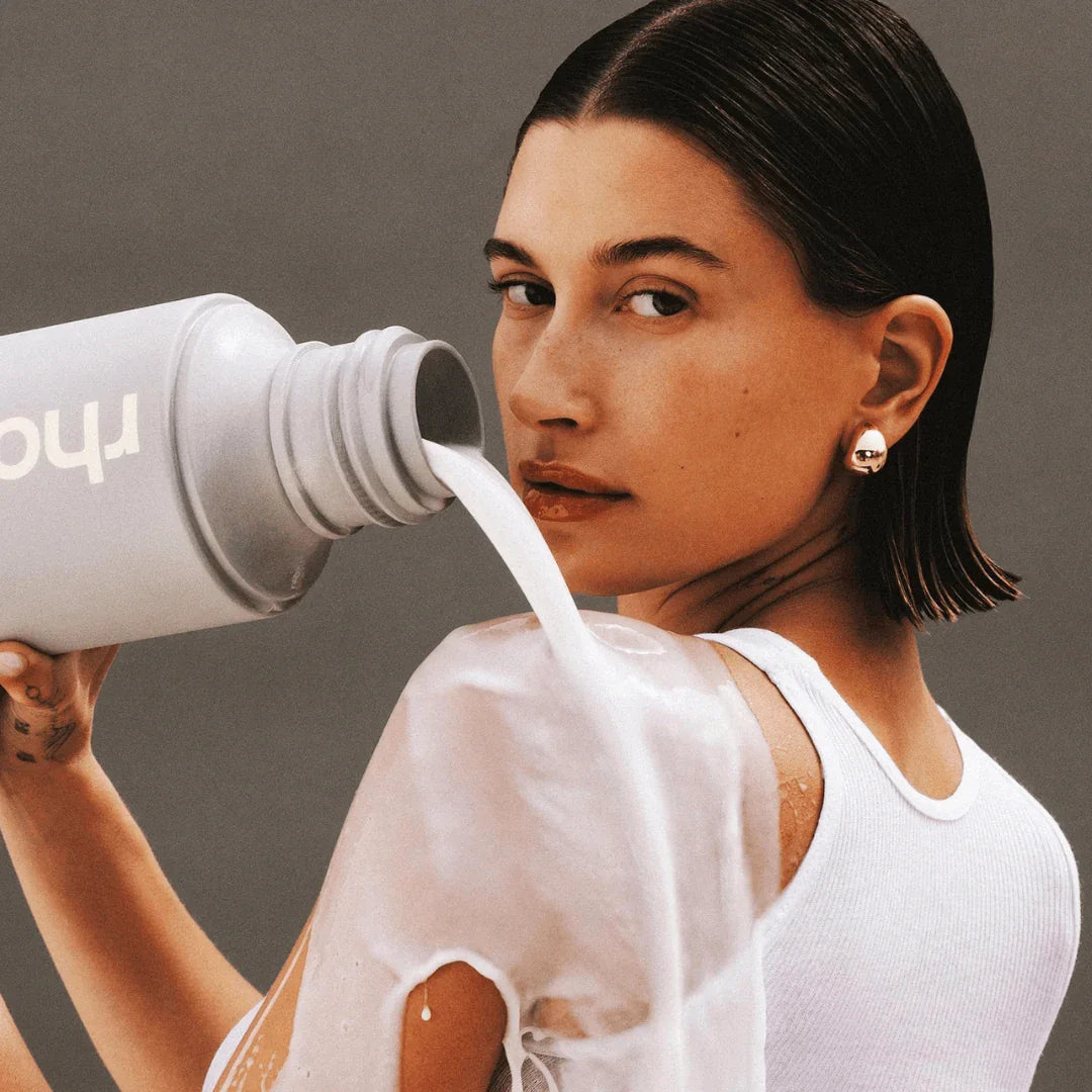 Rhode Glazing Milk Yüz Esansı