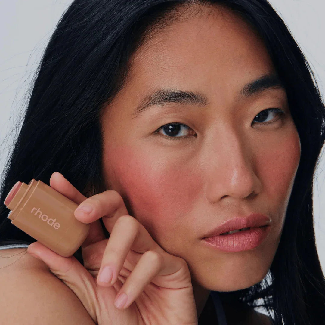 Rhode Allık: Pocket Blush Cep Allık