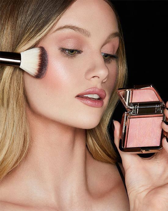 Hourglass Ambient™ Lighting Blush - Aydınlatıcı Allık