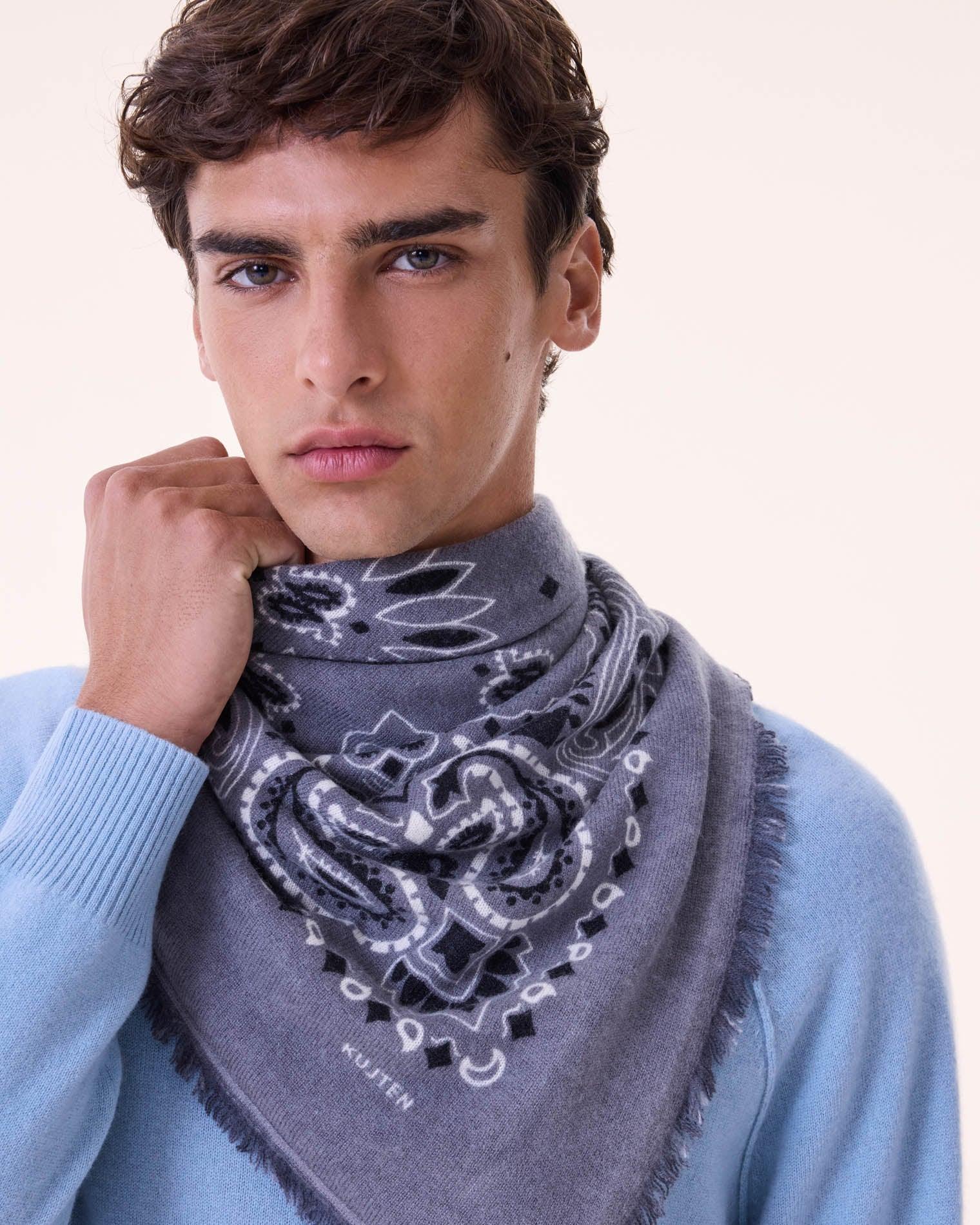 KUJTEN Large Bandana Hachiko Bico Flannel Gray - Bandana