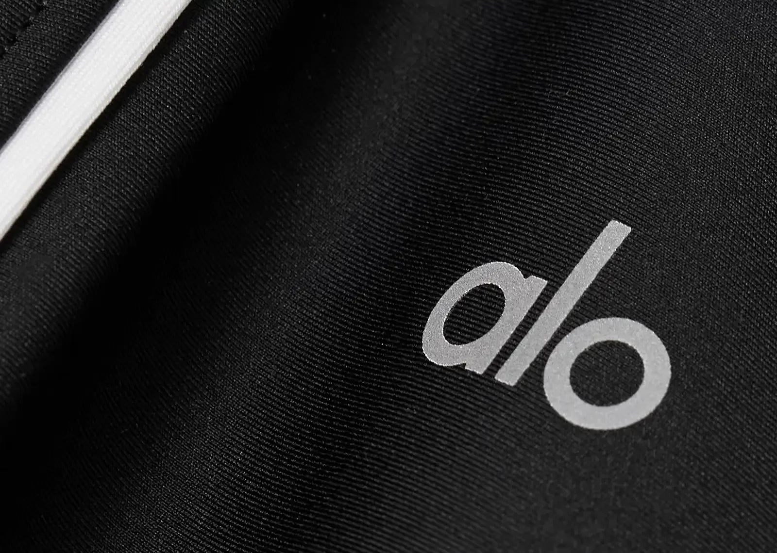 Alo Yoga Airlift Suit Up Legging Black White