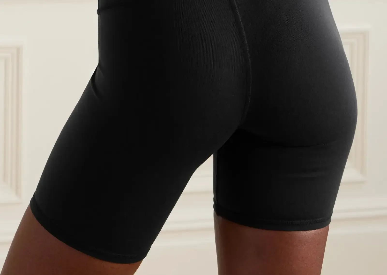 Alo Yoga High-Waist Biker Short Black
