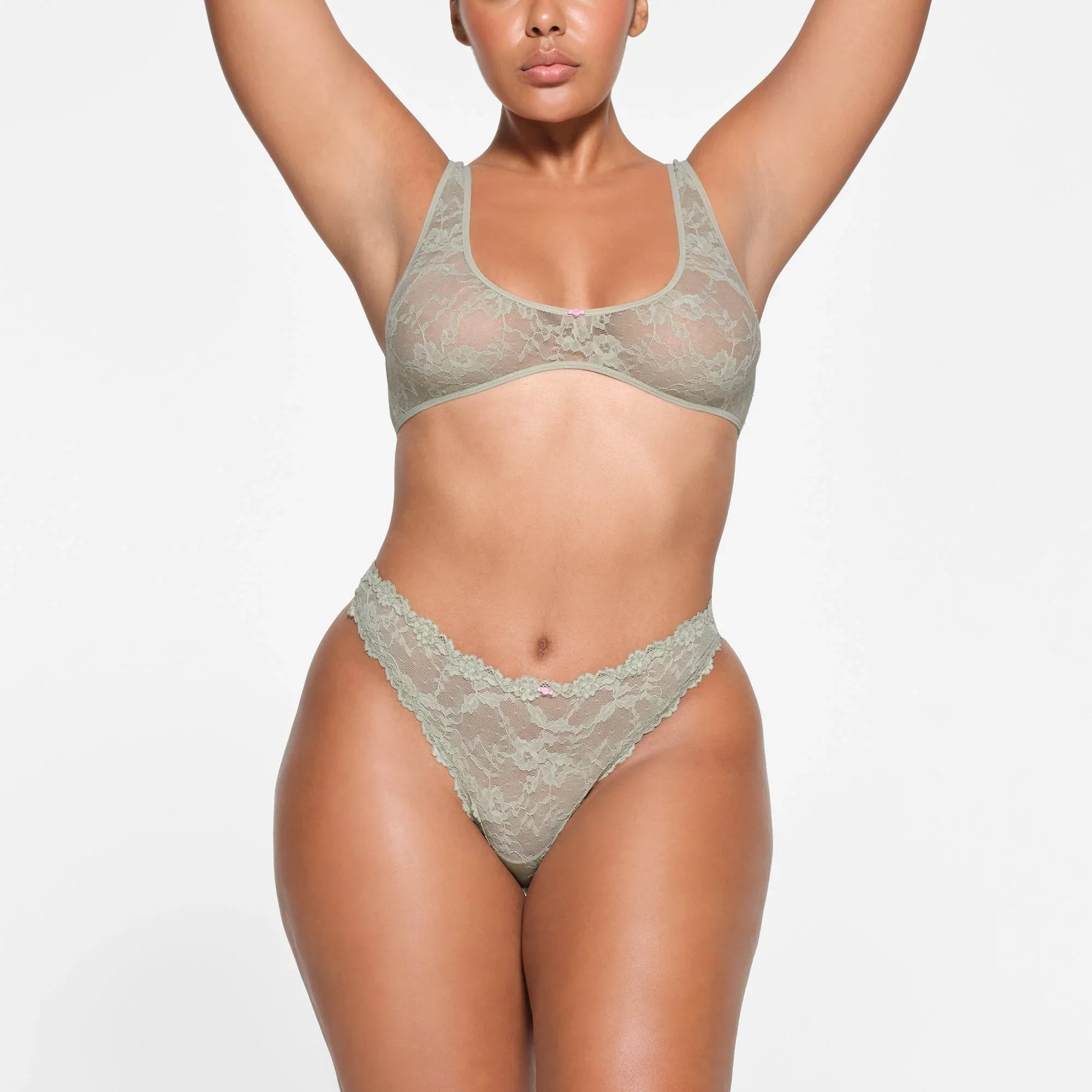 SKIMS STRETCH LACE PLUNGE BRALETTE | TALC - SÜTYEN