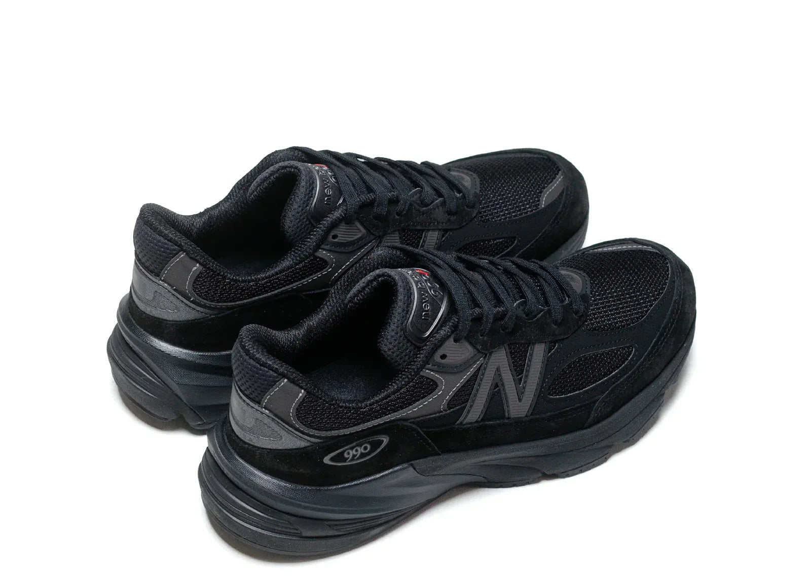 New Balance 990v6 Triple Black
