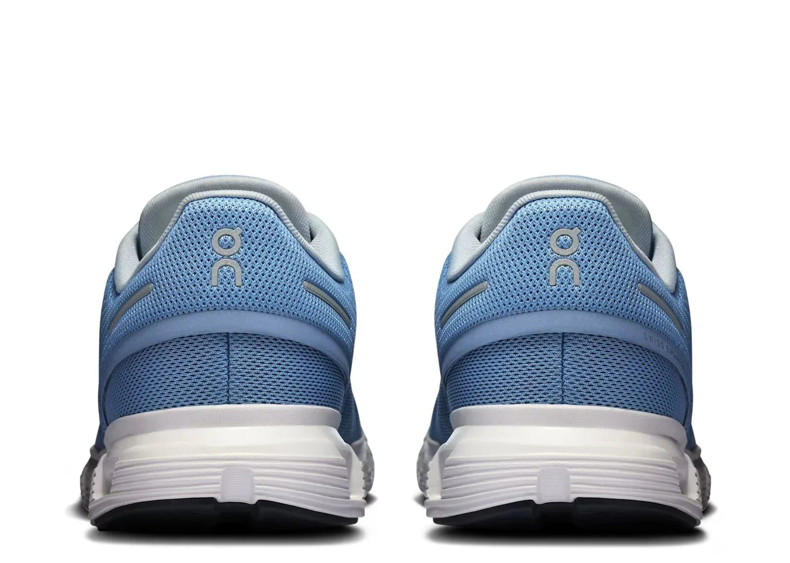 On Running Cloud 6 Chambray White (W)