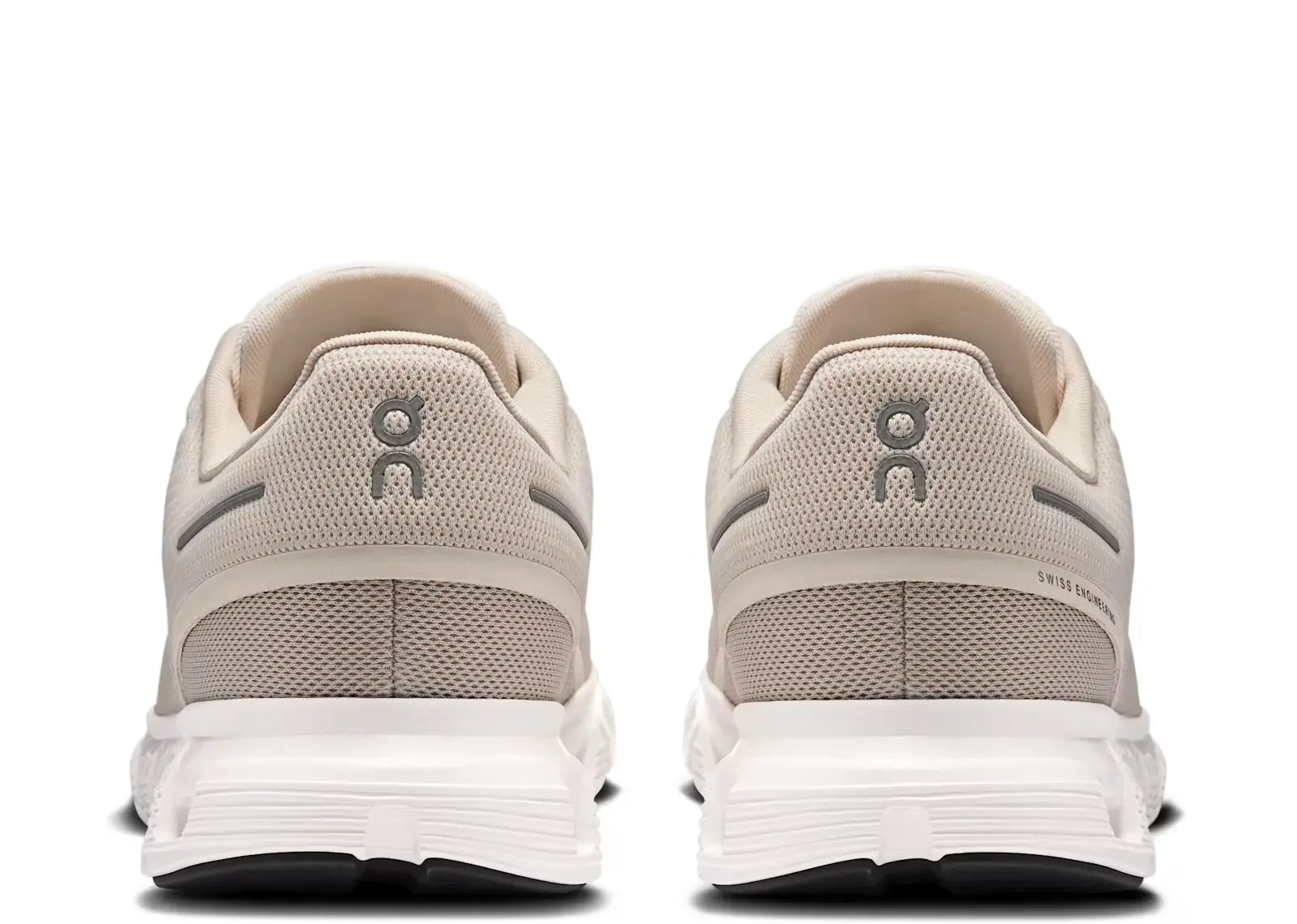 On Running Cloud 6 Pearl White