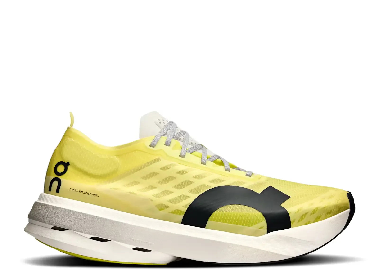 On Running Cloudboom Strike Limelight Wolf