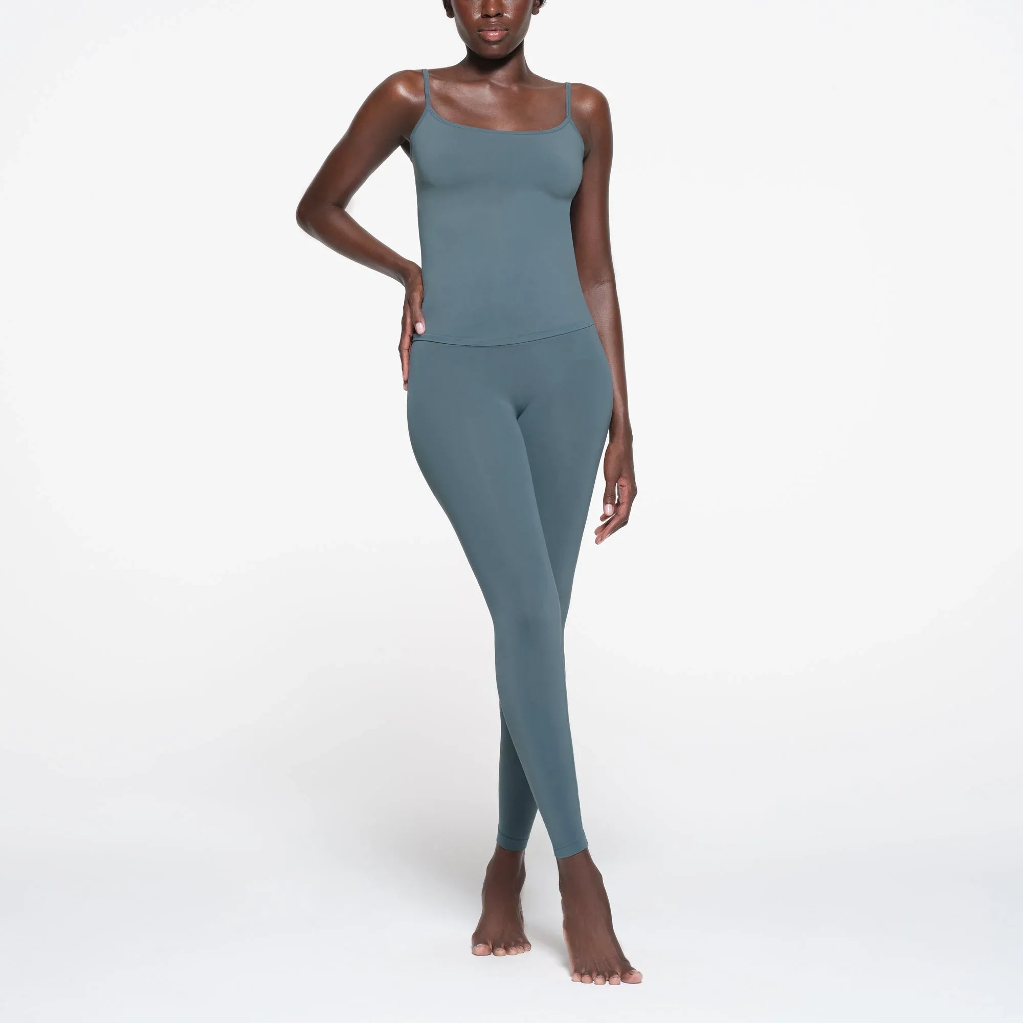 SKIMS SOFT SMOOTHING SEAMLESS CAMI | KYANITE - KAMİZOL