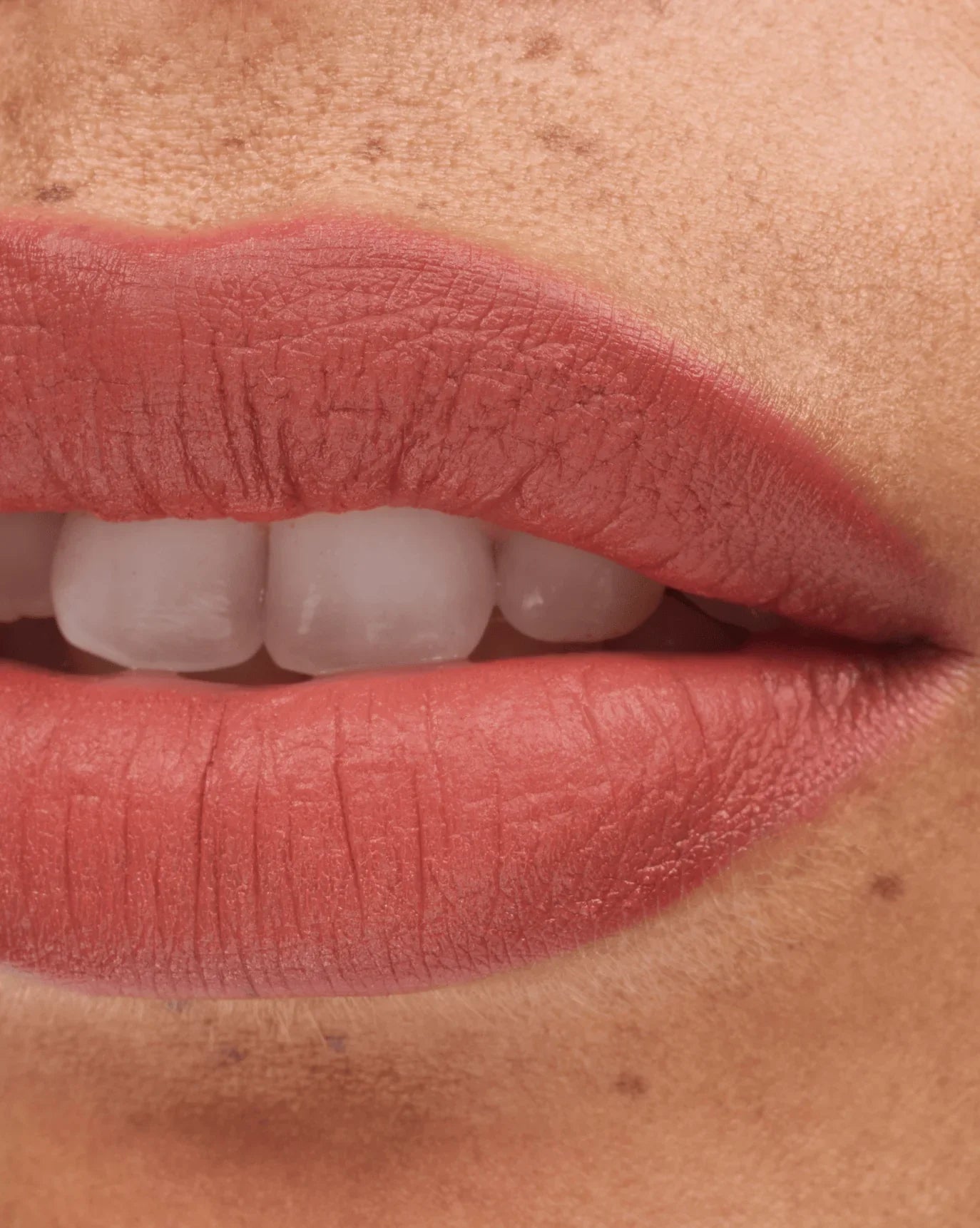 Glossier G Suit - Lip Gloss