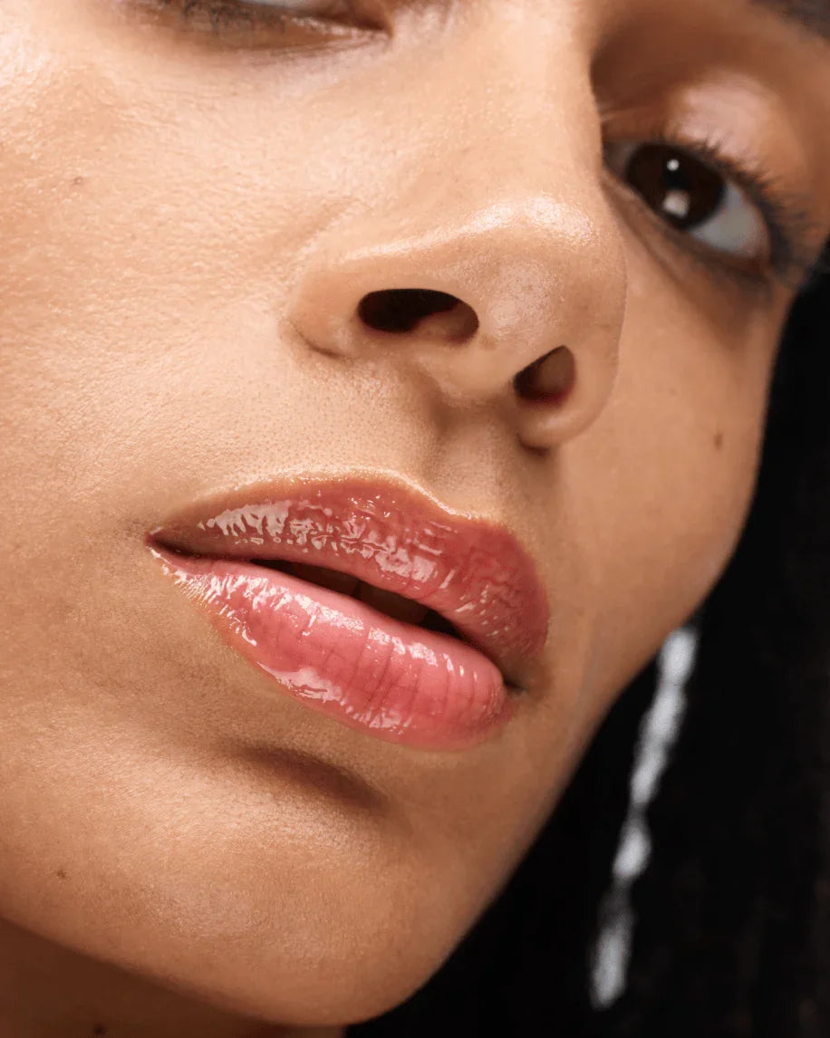 Glossier Lip Gloss - Dudak Parlatıcı