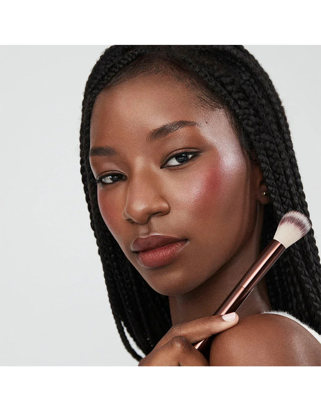 Hourglass No. 15 Blush Brush - Allık Fırçası